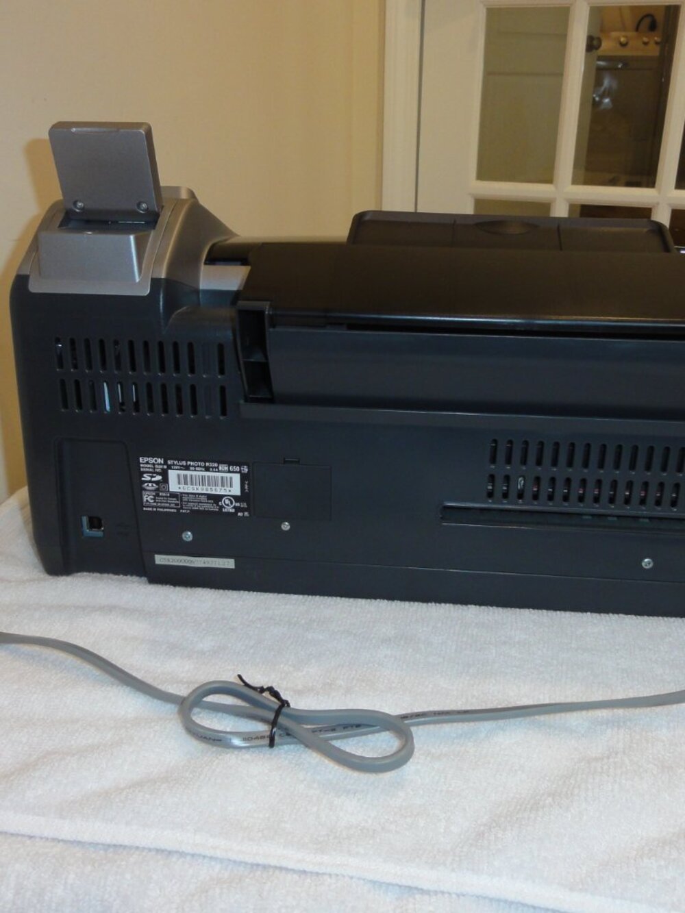 Epson Stylus Photo R320 Inkjet Color Printer Tested w/Photo Paper - Picture 8 of 10